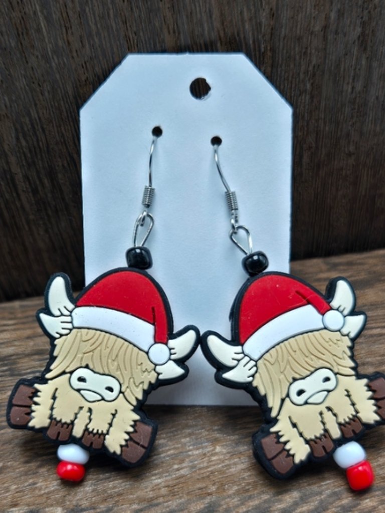Nwt Highland Cow Earrings Pierced Christmas Cow Dangle Drop Light Weight Fashion 15$